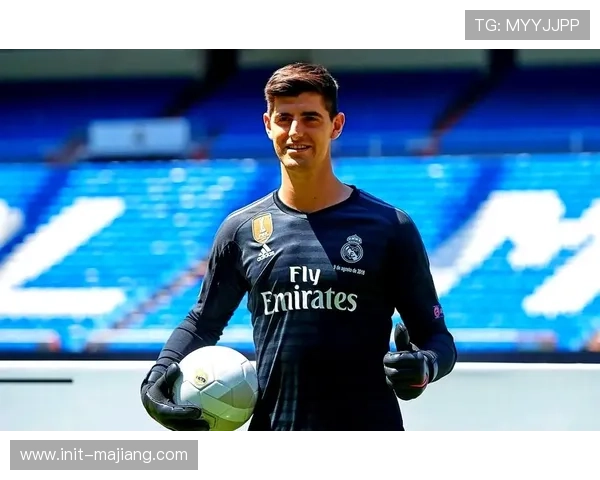 库尔图瓦半场连献神扑,力保皇马城门不失