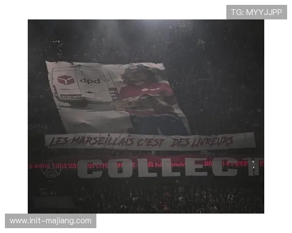 巴黎圣日耳曼因国家德比球迷行为不当被罚款一万欧元,部分看台关闭两场 巴黎圣日耳曼因国家德比球迷行为不当被罚款一万欧元,部分看台关闭两场